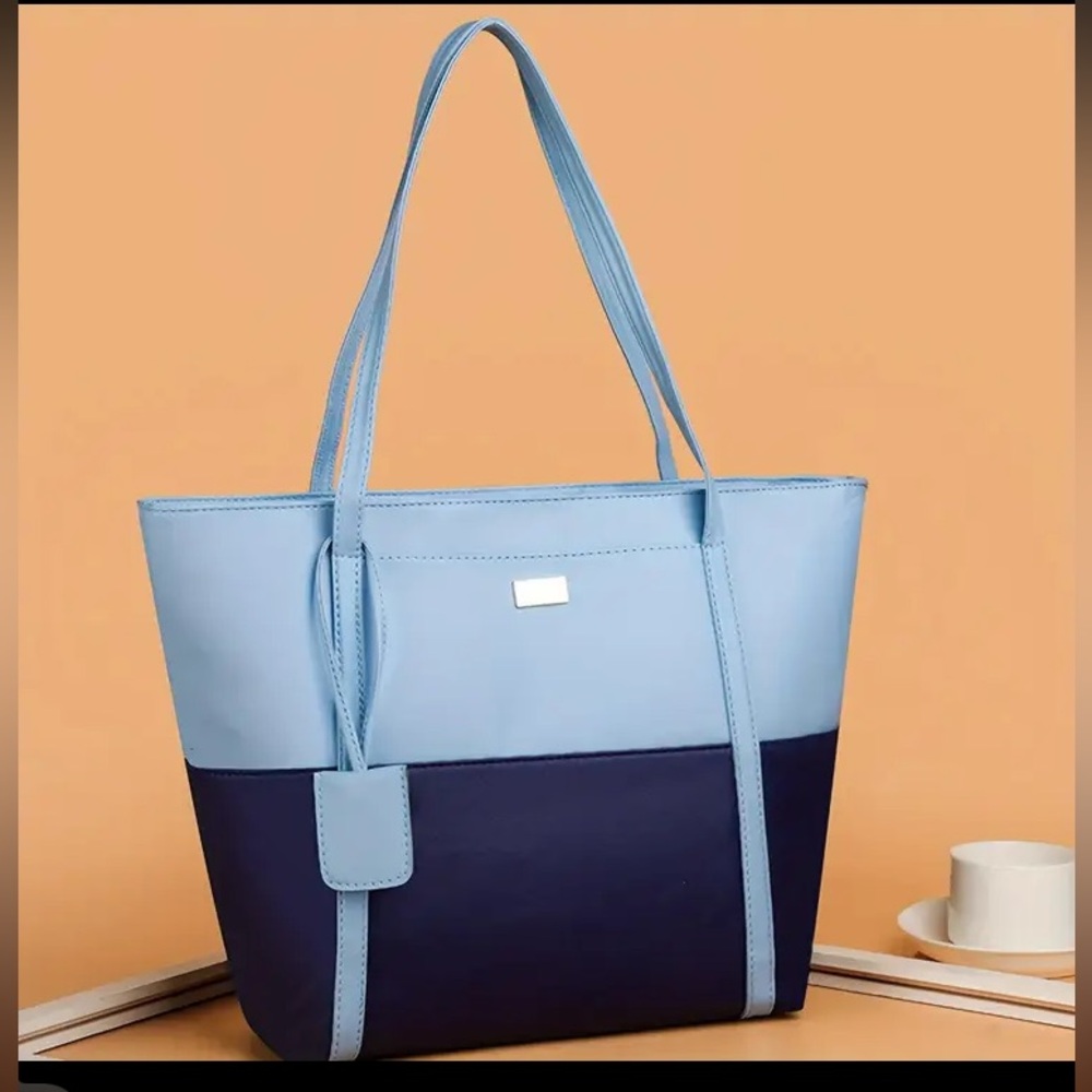 Blue Tote Bag - two toned - color block - unbranded, NWOT